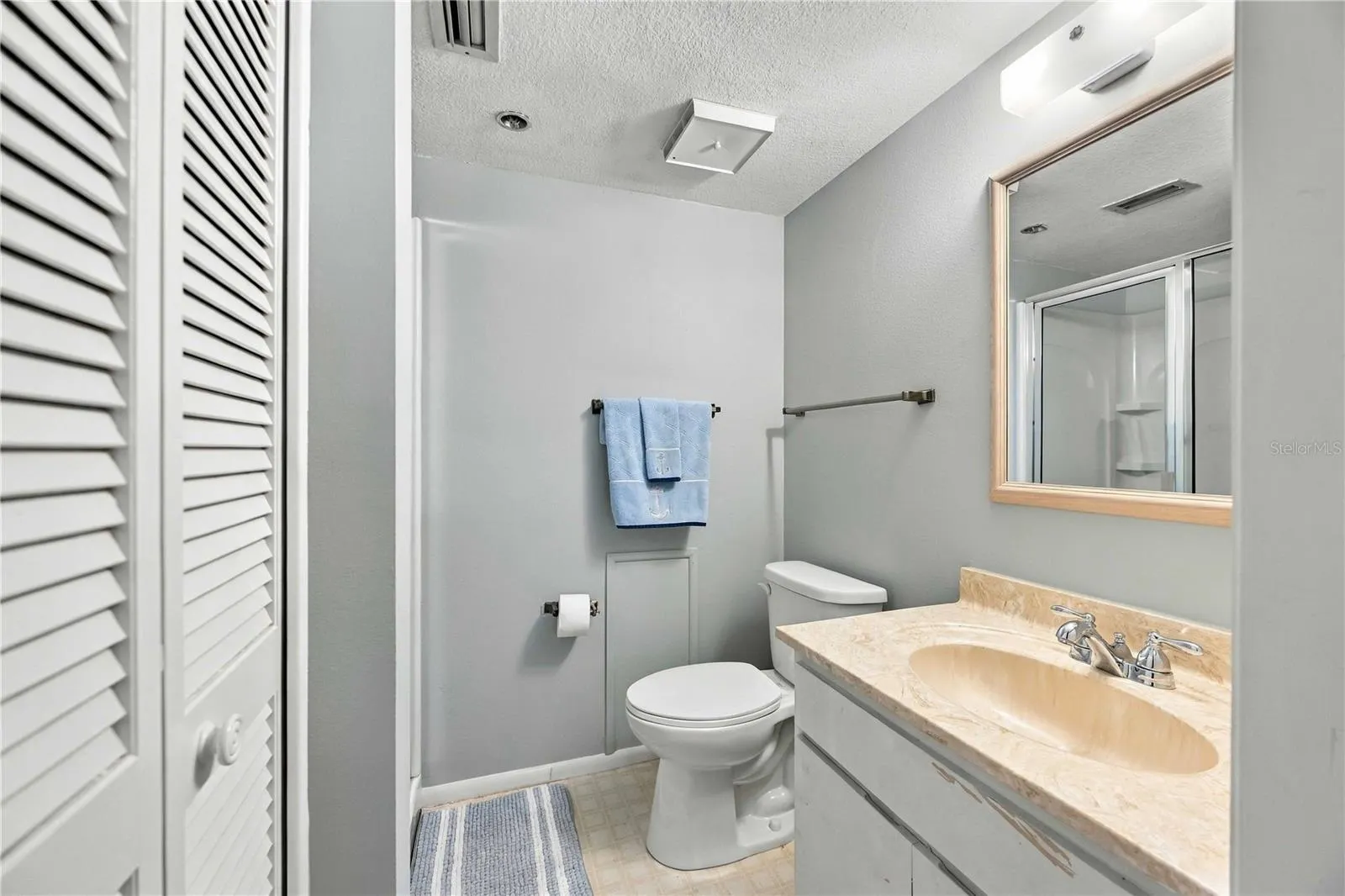 104 CAPRI ISLES BLVD #301 #301