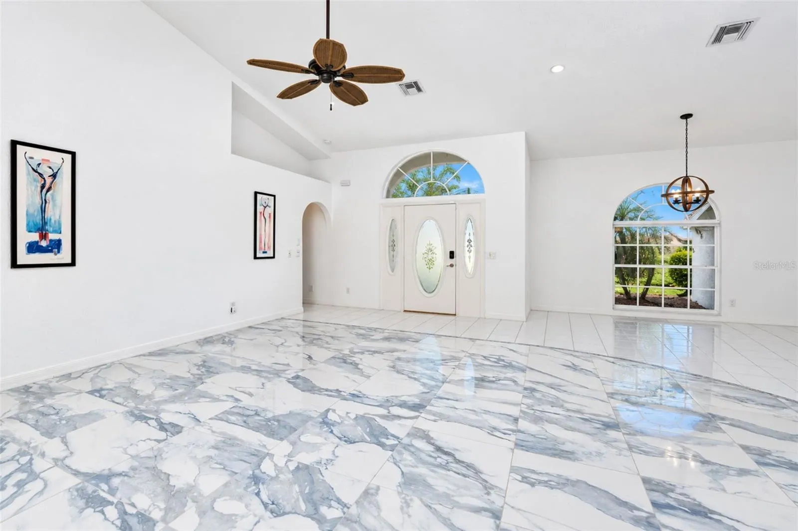 25179 CAMPOS DR