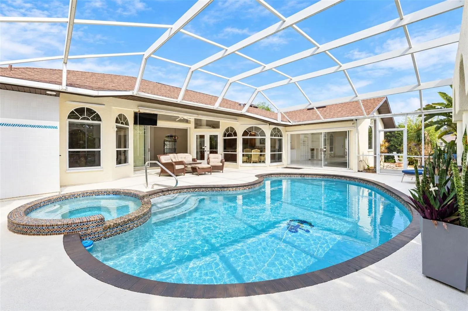 25179 CAMPOS DR