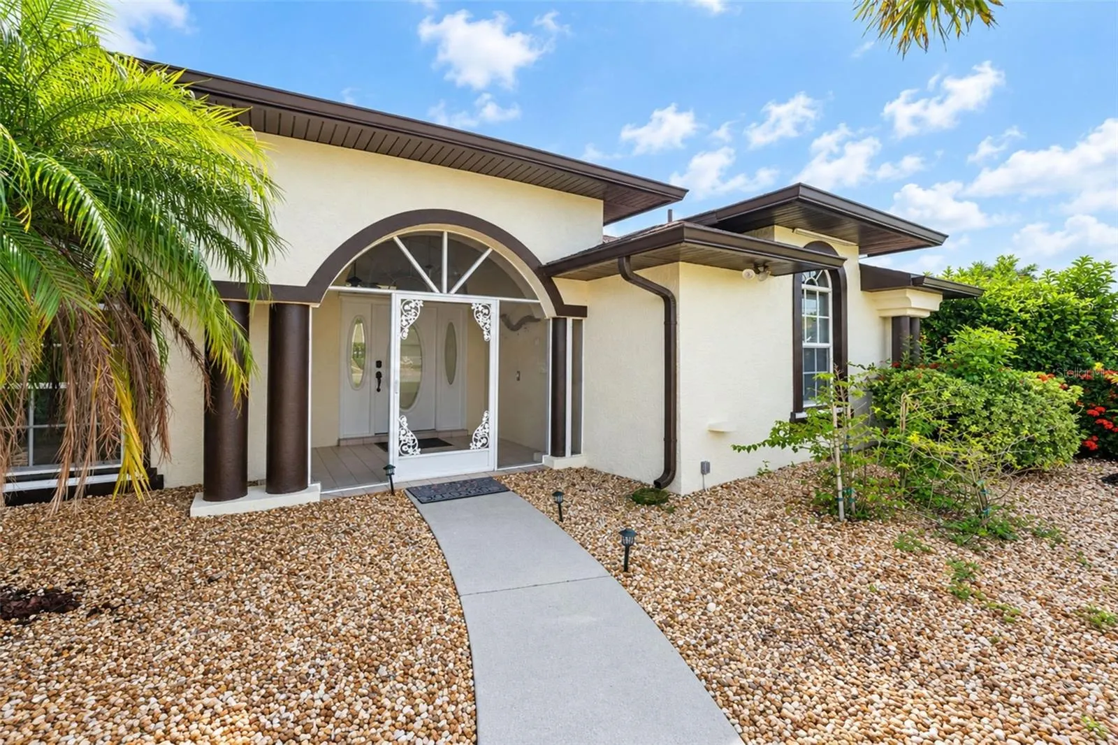 25179 CAMPOS DR