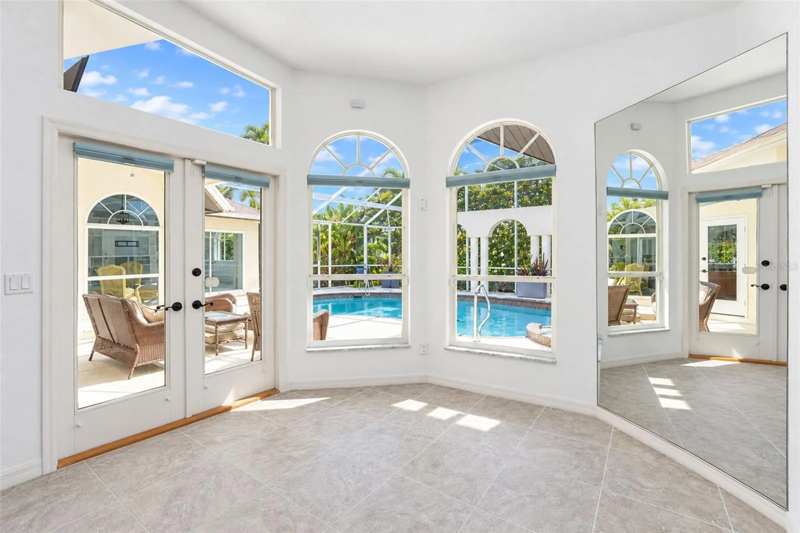 25179 CAMPOS DR