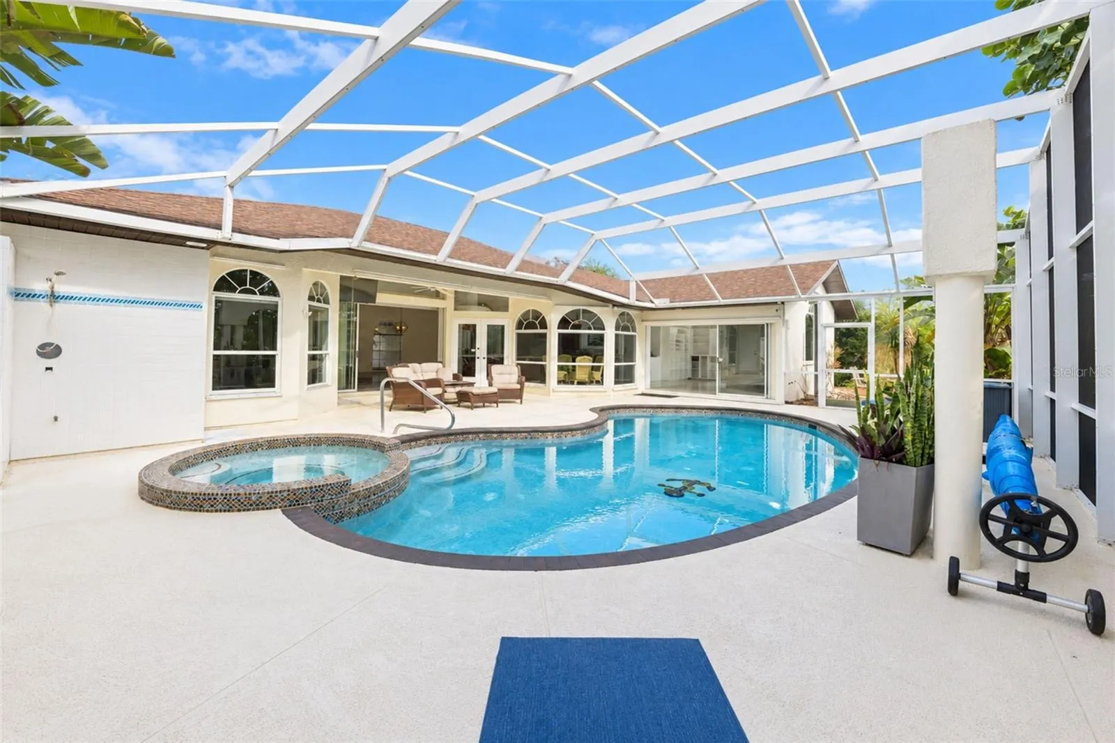25179 CAMPOS DR
