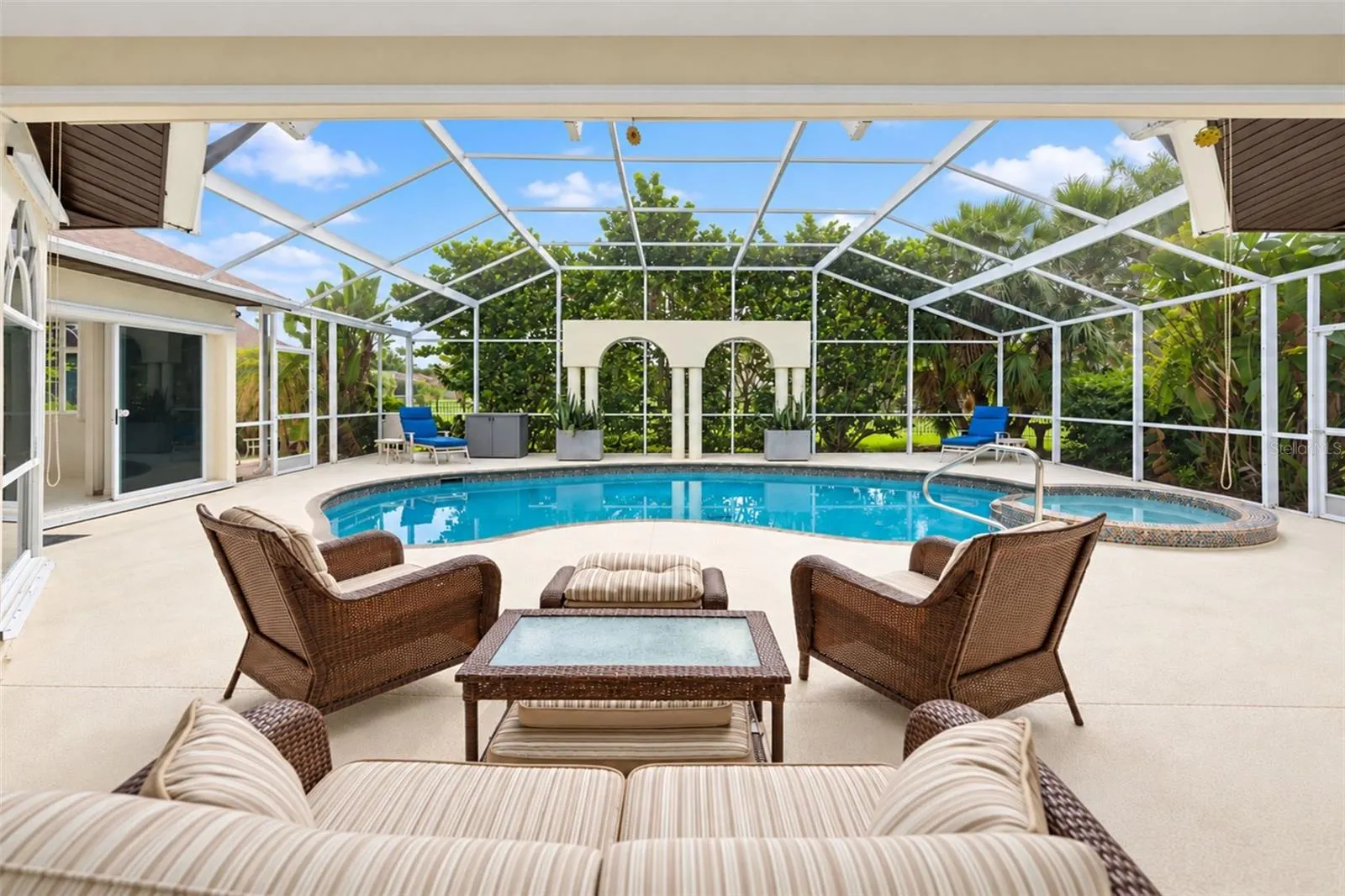 25179 CAMPOS DR