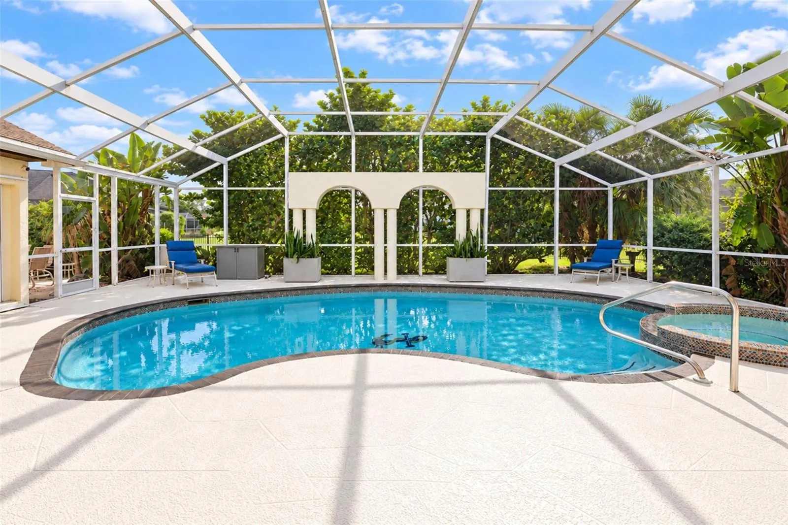 25179 CAMPOS DR