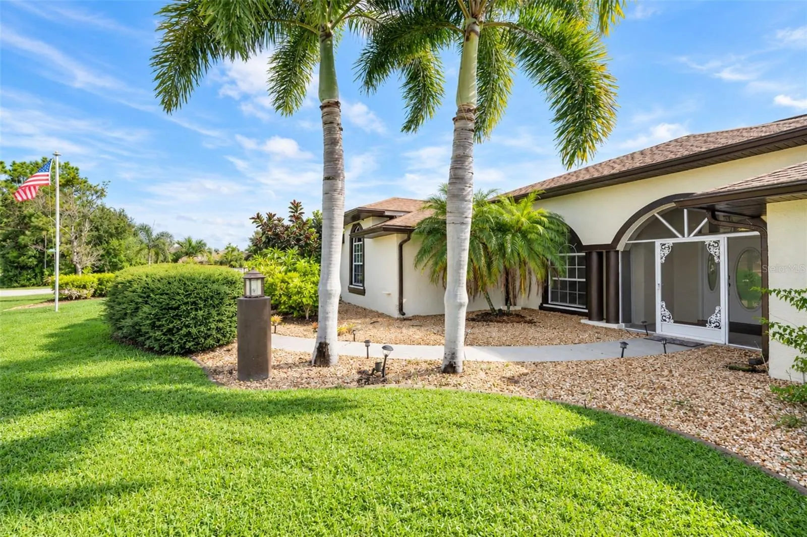 25179 CAMPOS DR