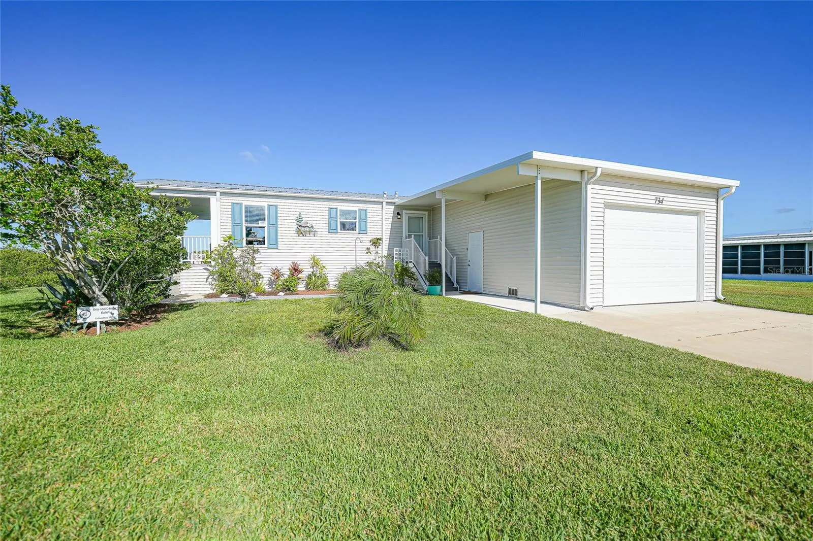 734 BLACKBURN BLVD