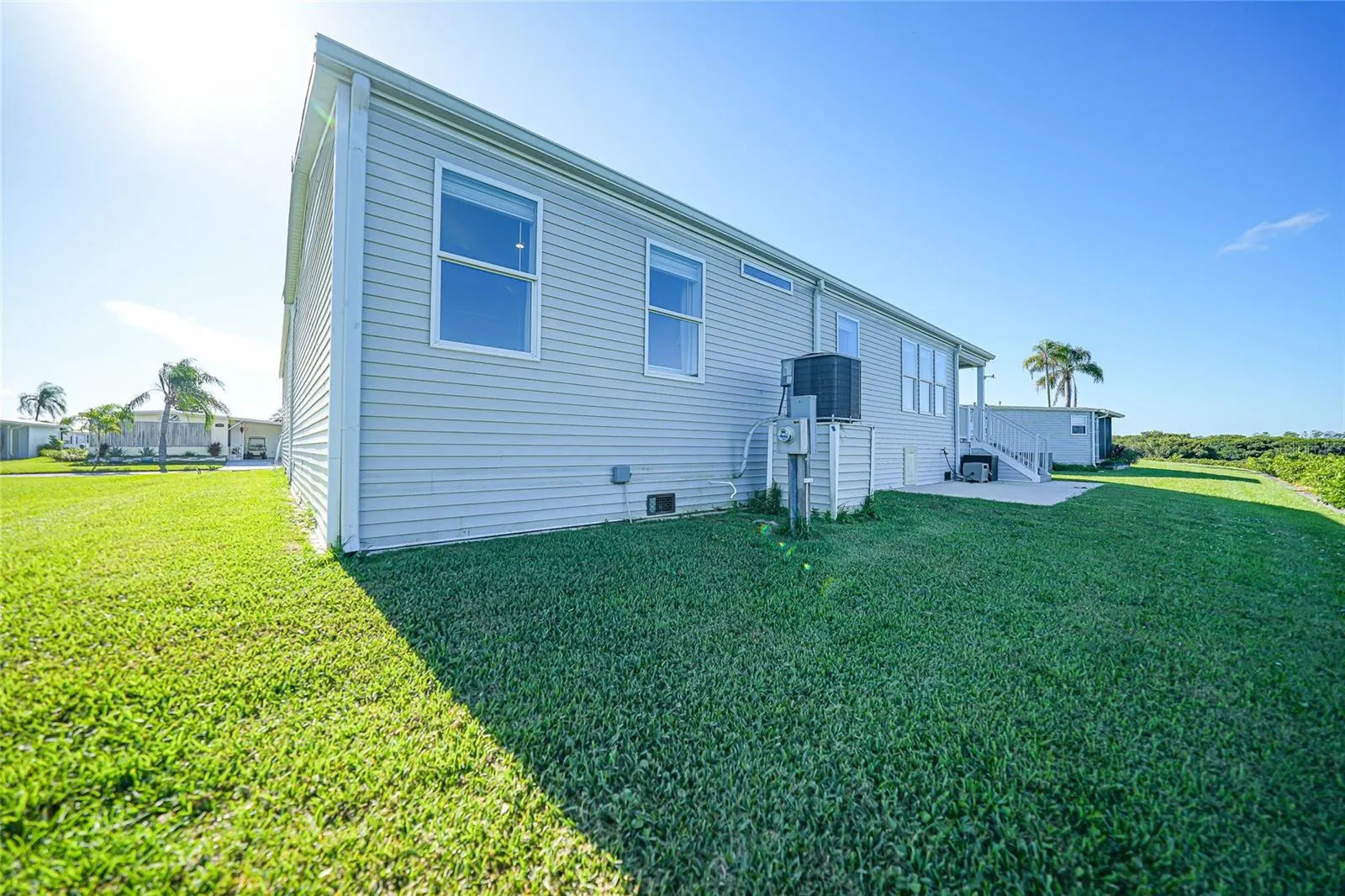 734 BLACKBURN BLVD