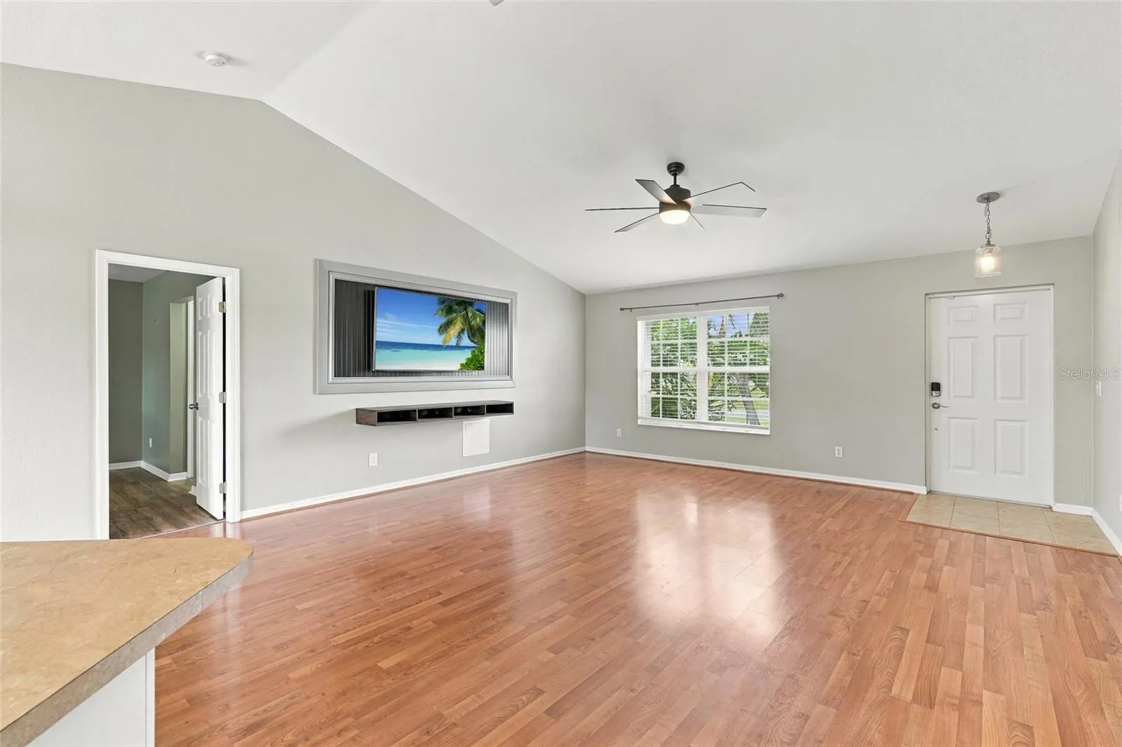 304 NE 20TH TER