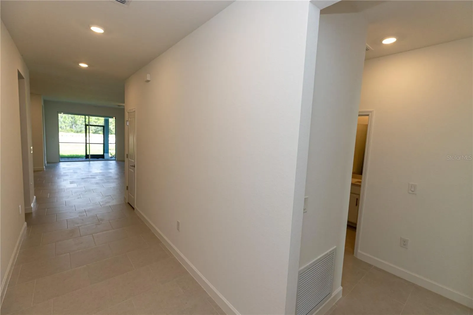 45126 PIPEVINE CIR