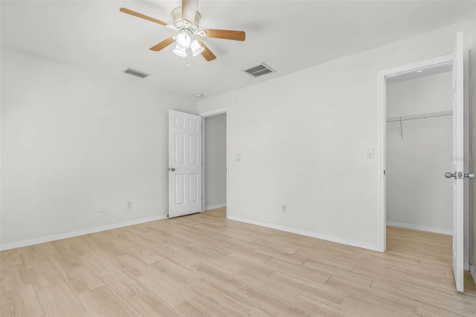 3310 NW 5TH TER