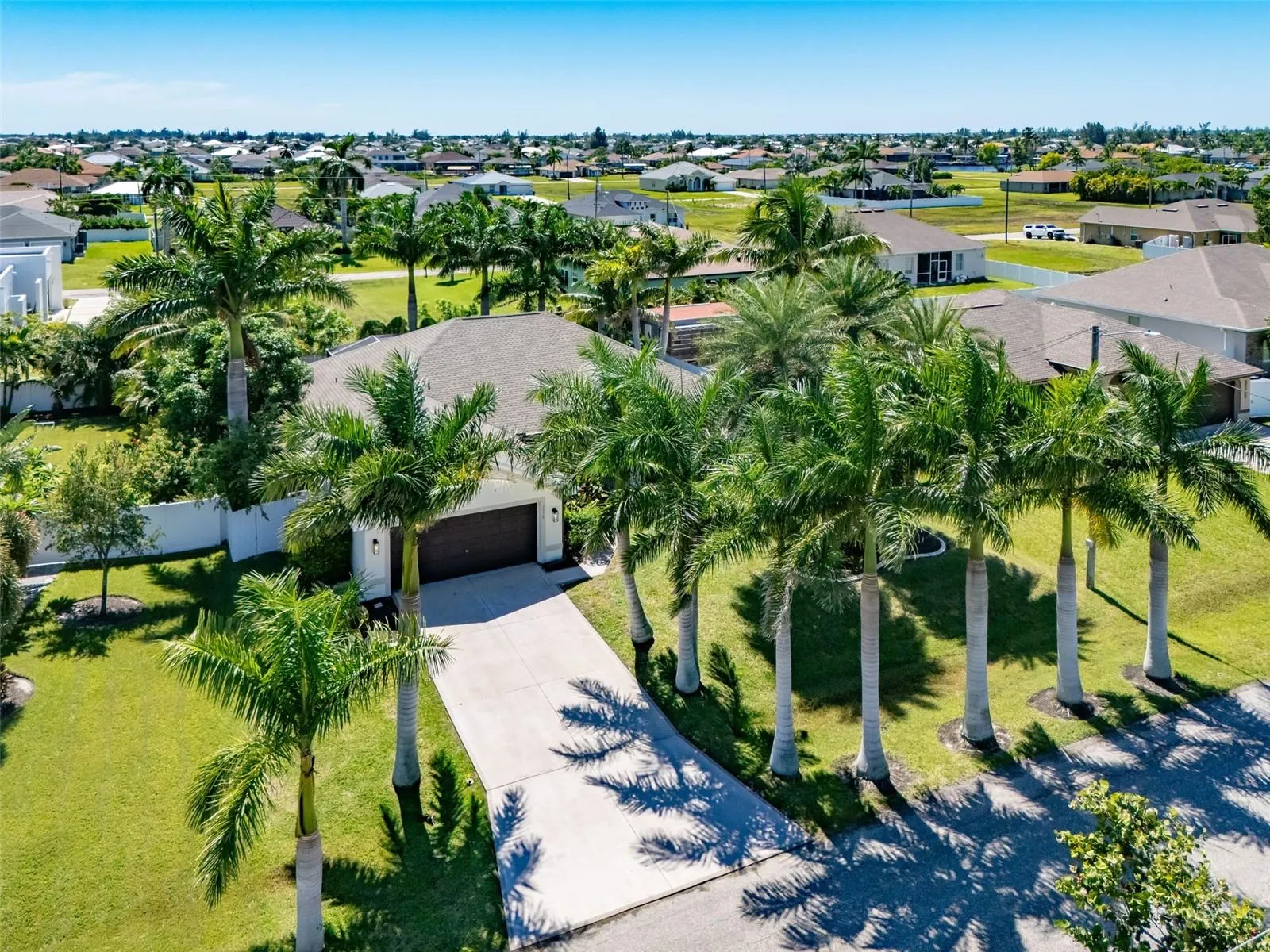 3310 NW 5TH TER