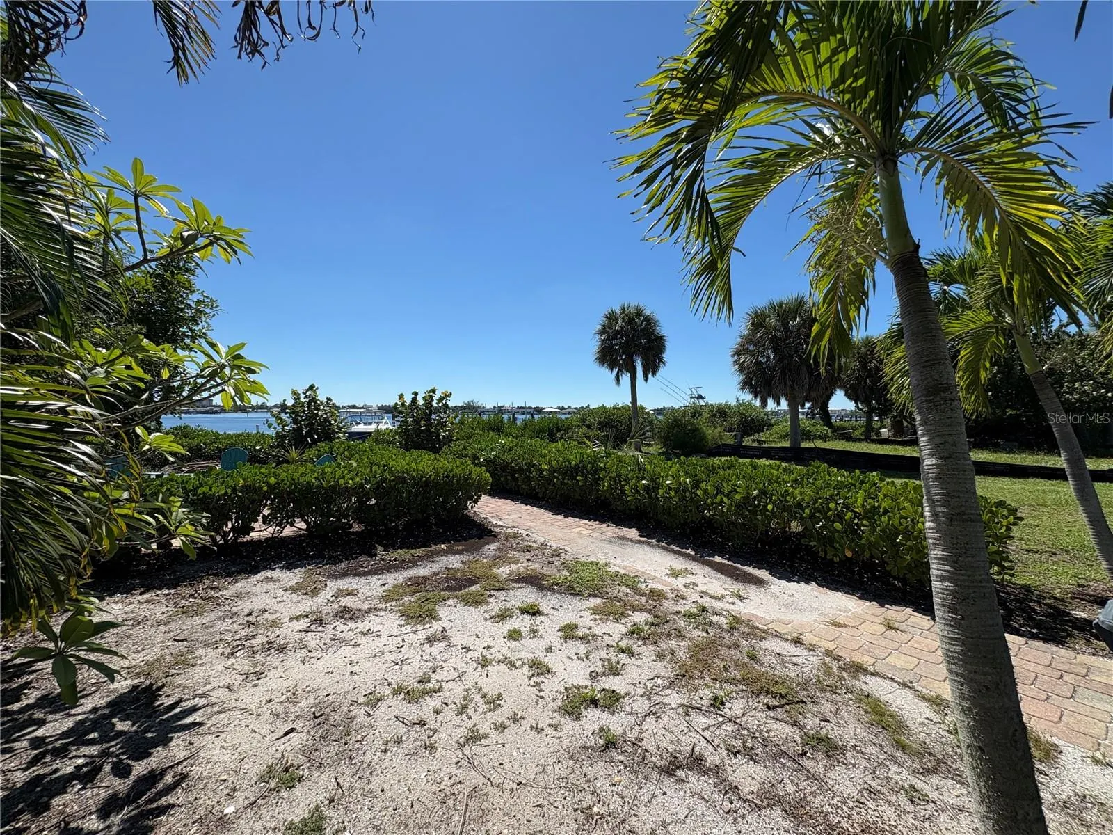 108 SUNRISE DR