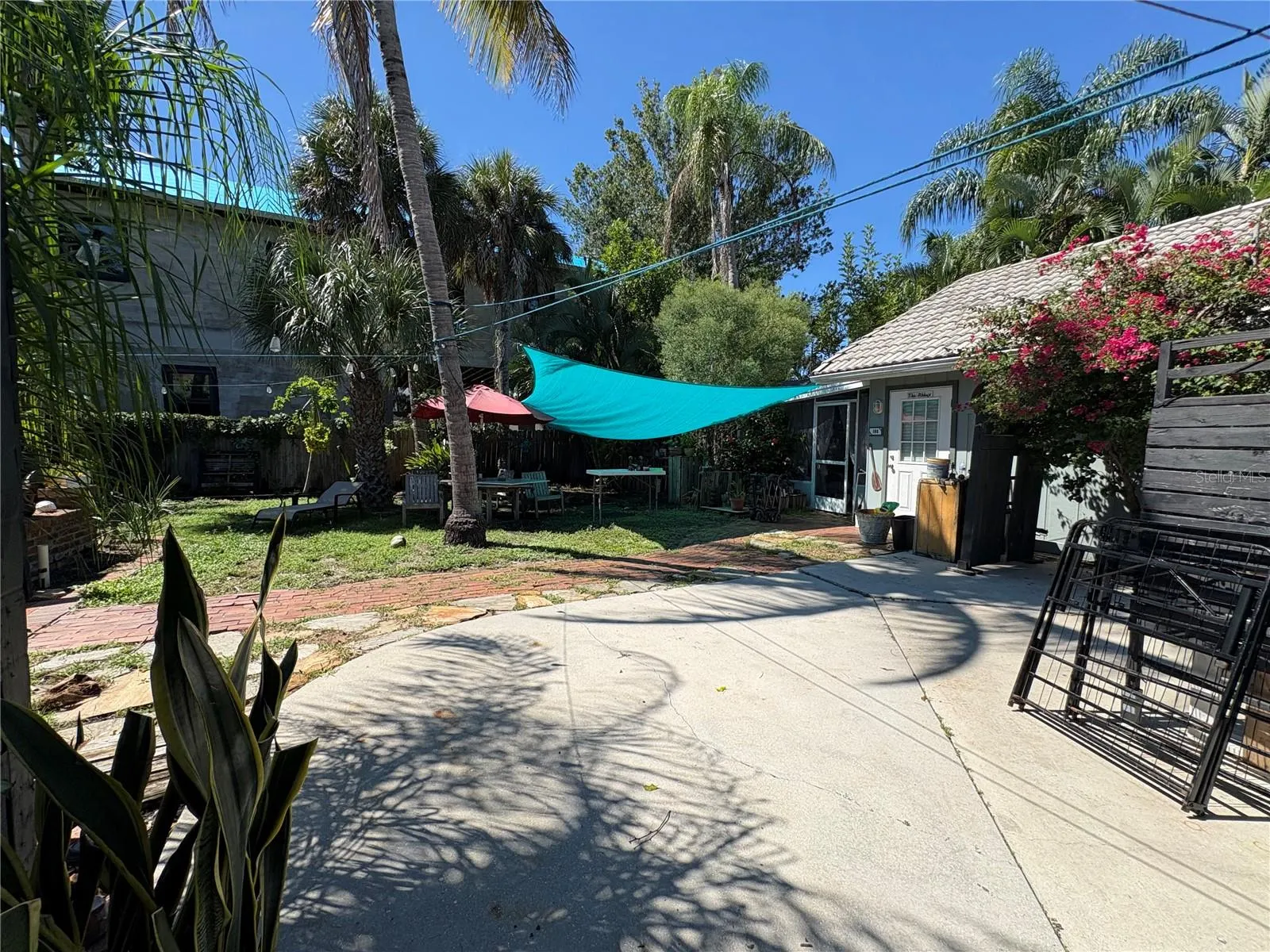 108 SUNRISE DR
