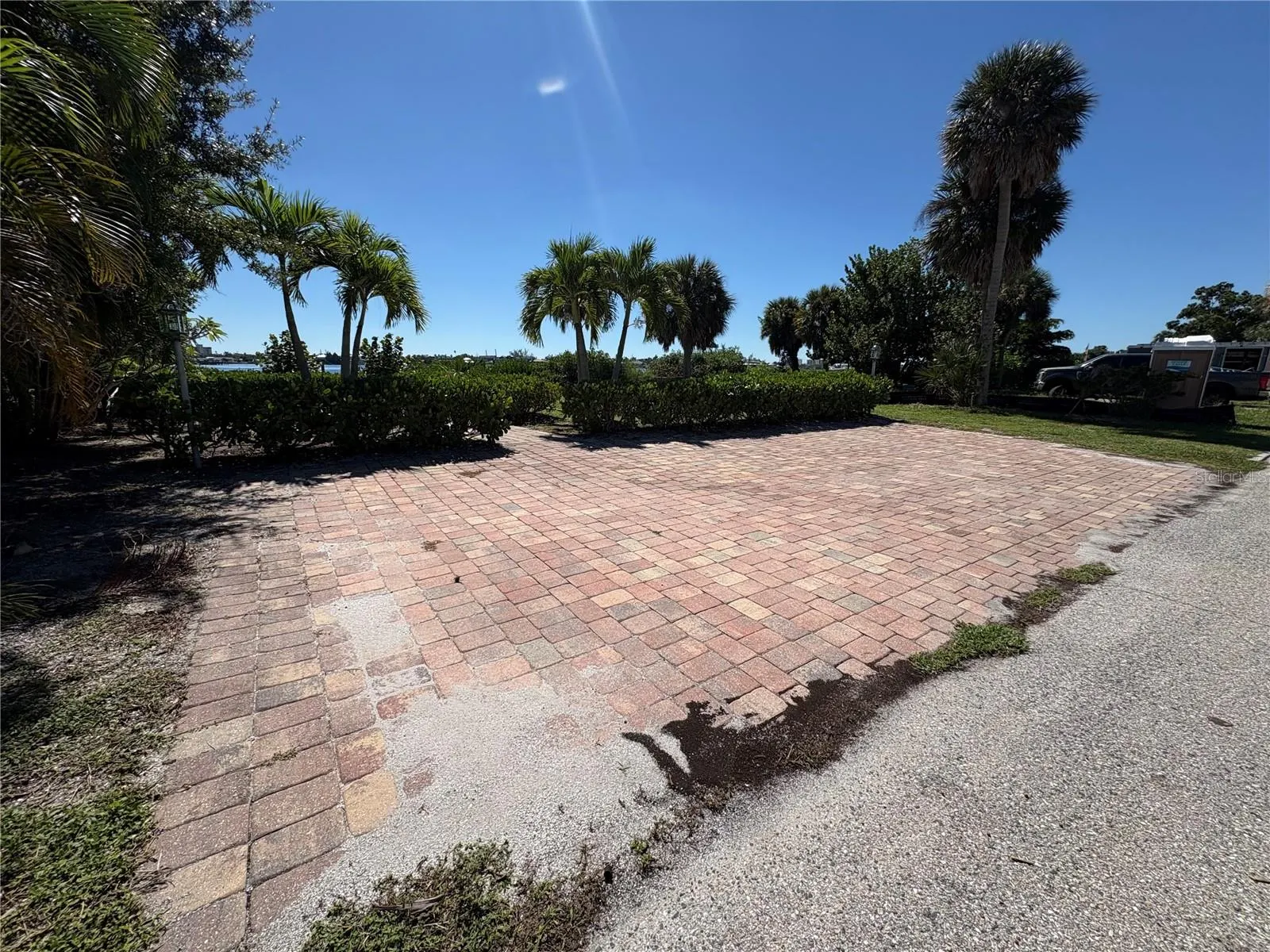 108 SUNRISE DR