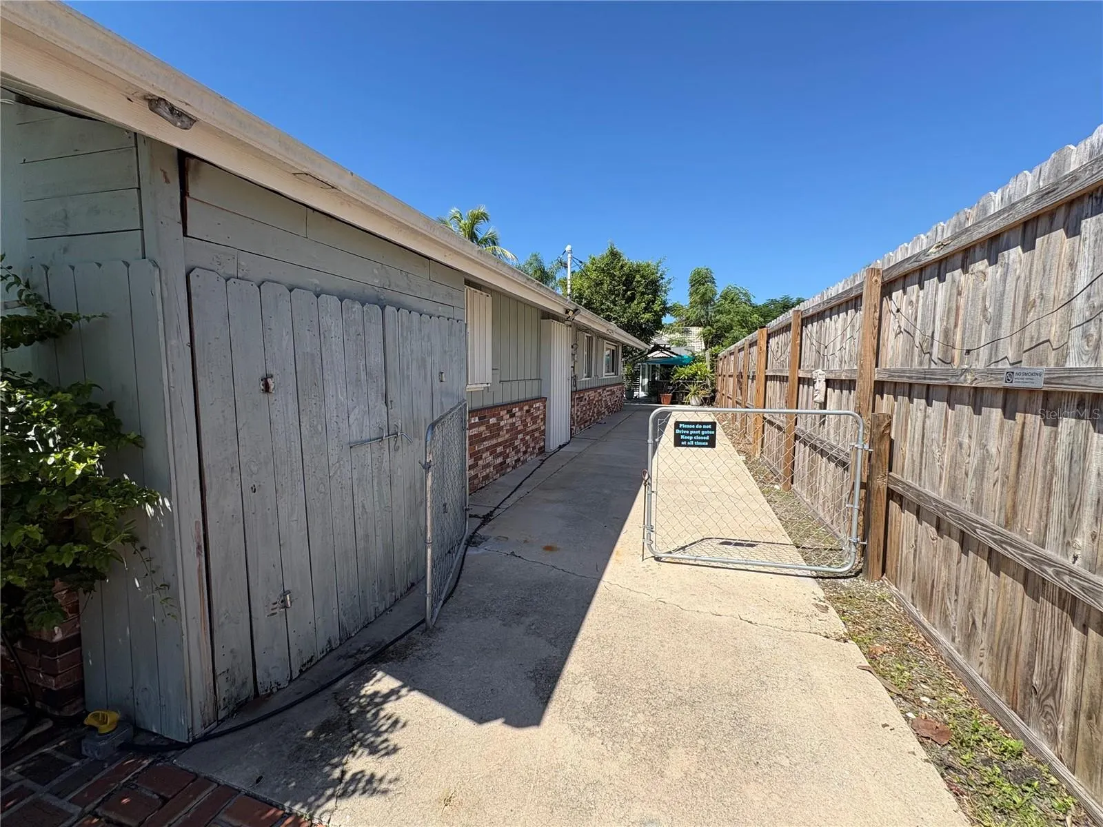 108 SUNRISE DR