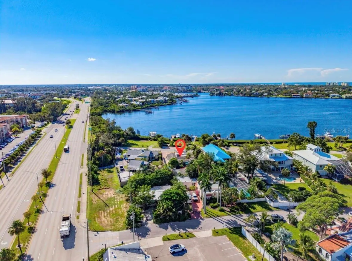 108 SUNRISE DR