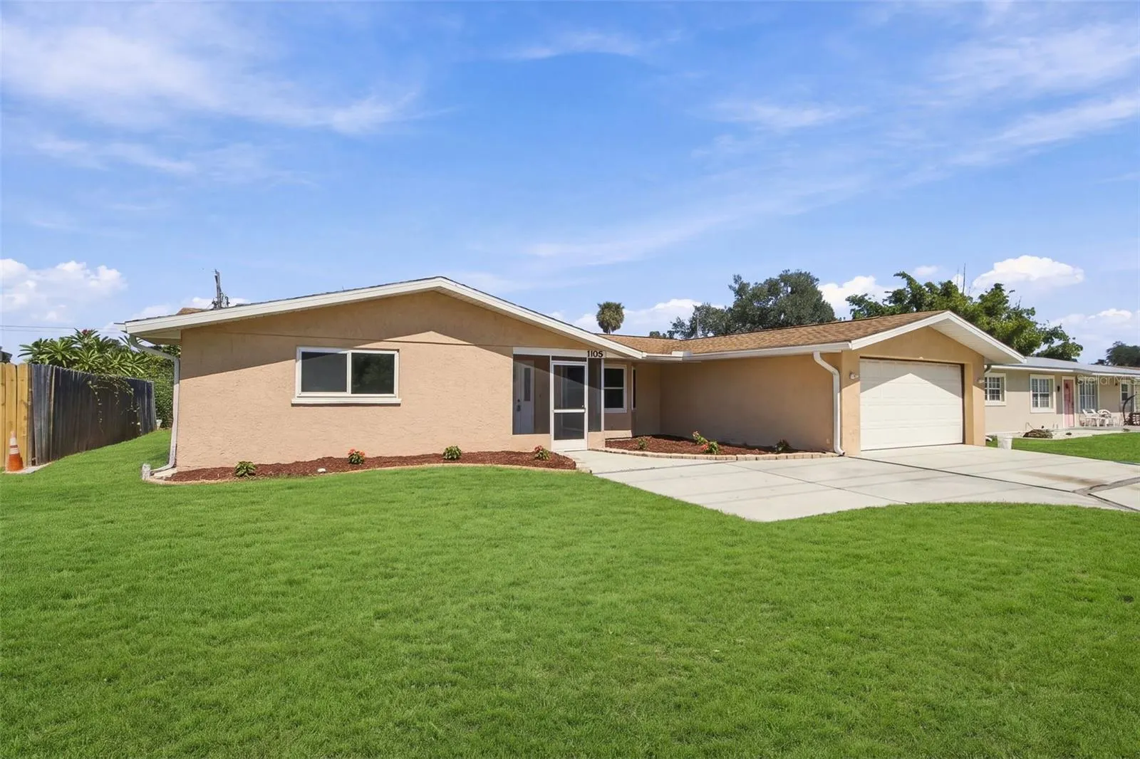 1105 GULF COAST BLVD