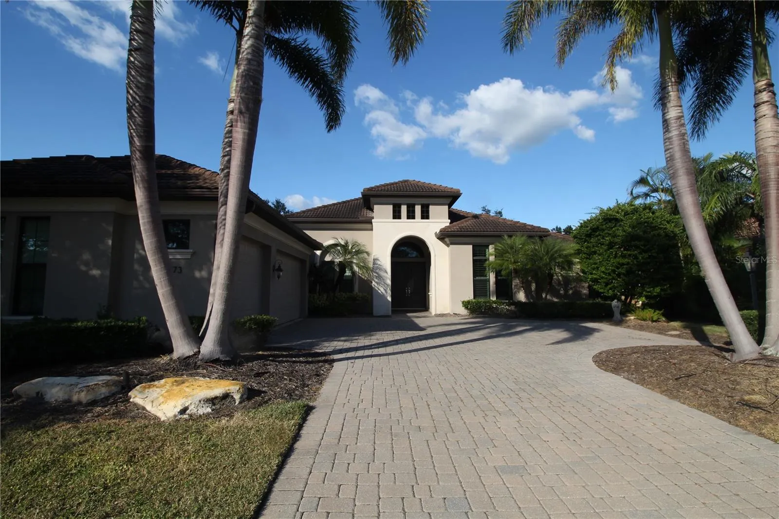 3773 EAGLE HAMMOCK DR