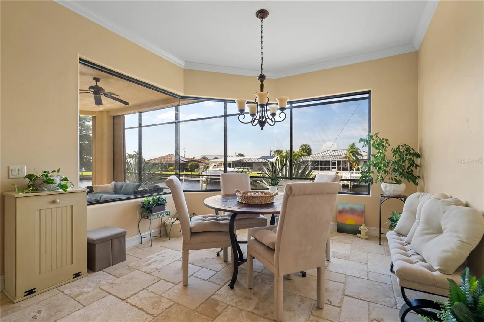 361 DELIDO CT