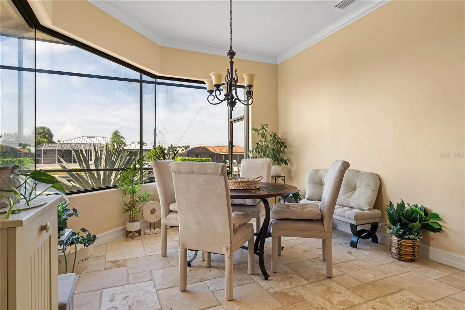 361 DELIDO CT