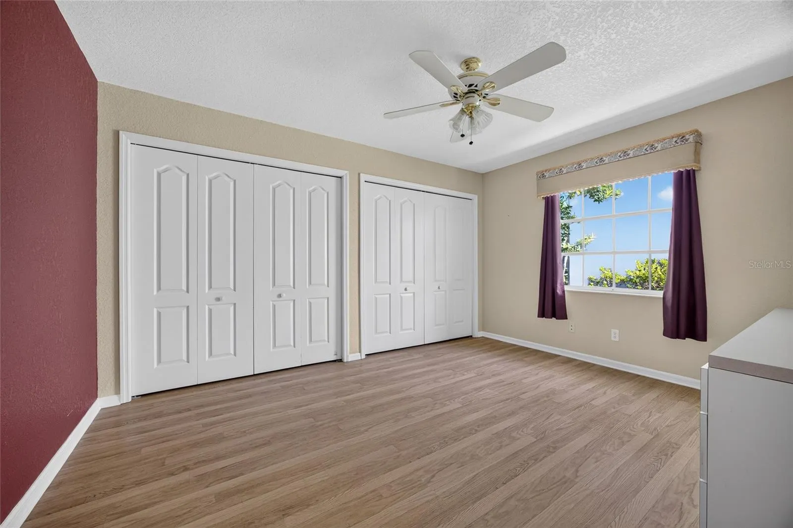 112 GREAT ISAAC CT