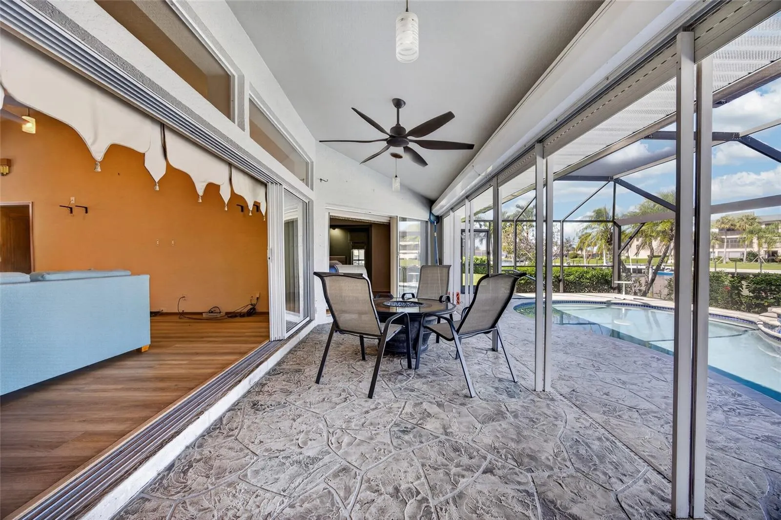 112 GREAT ISAAC CT