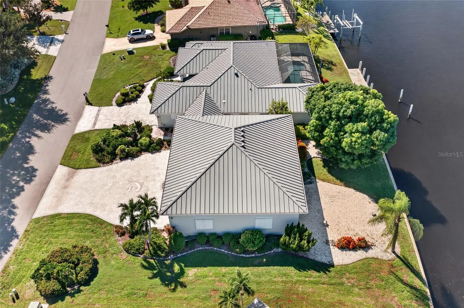 112 GREAT ISAAC CT