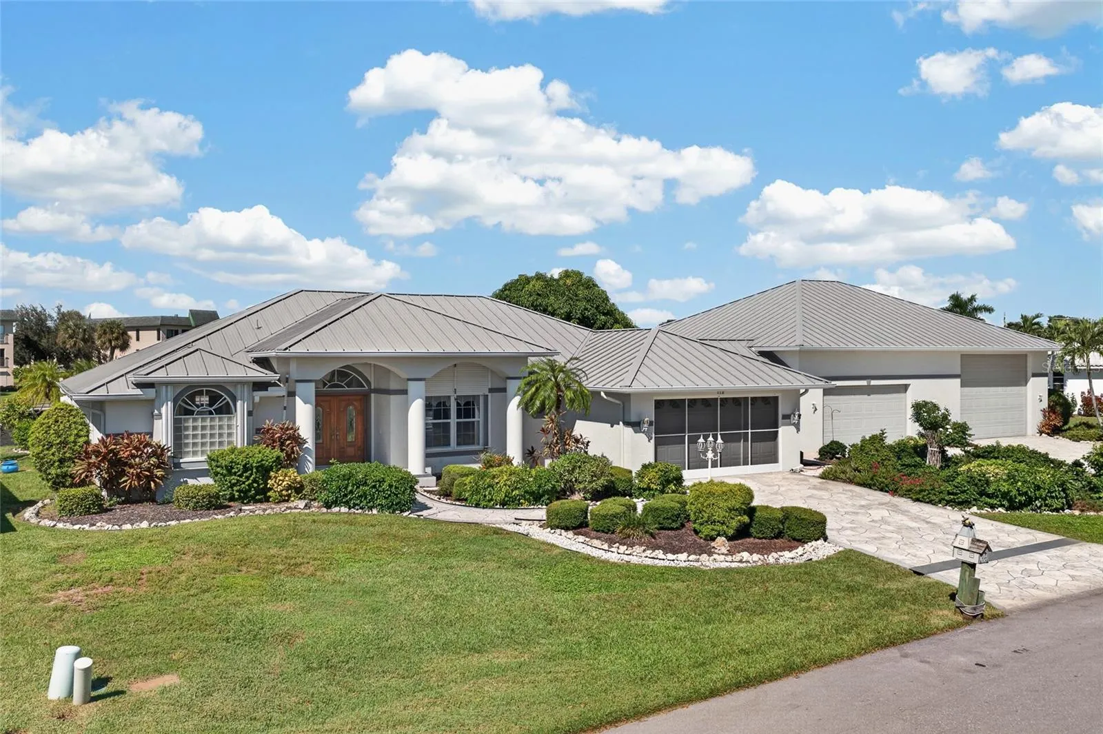 112 GREAT ISAAC CT