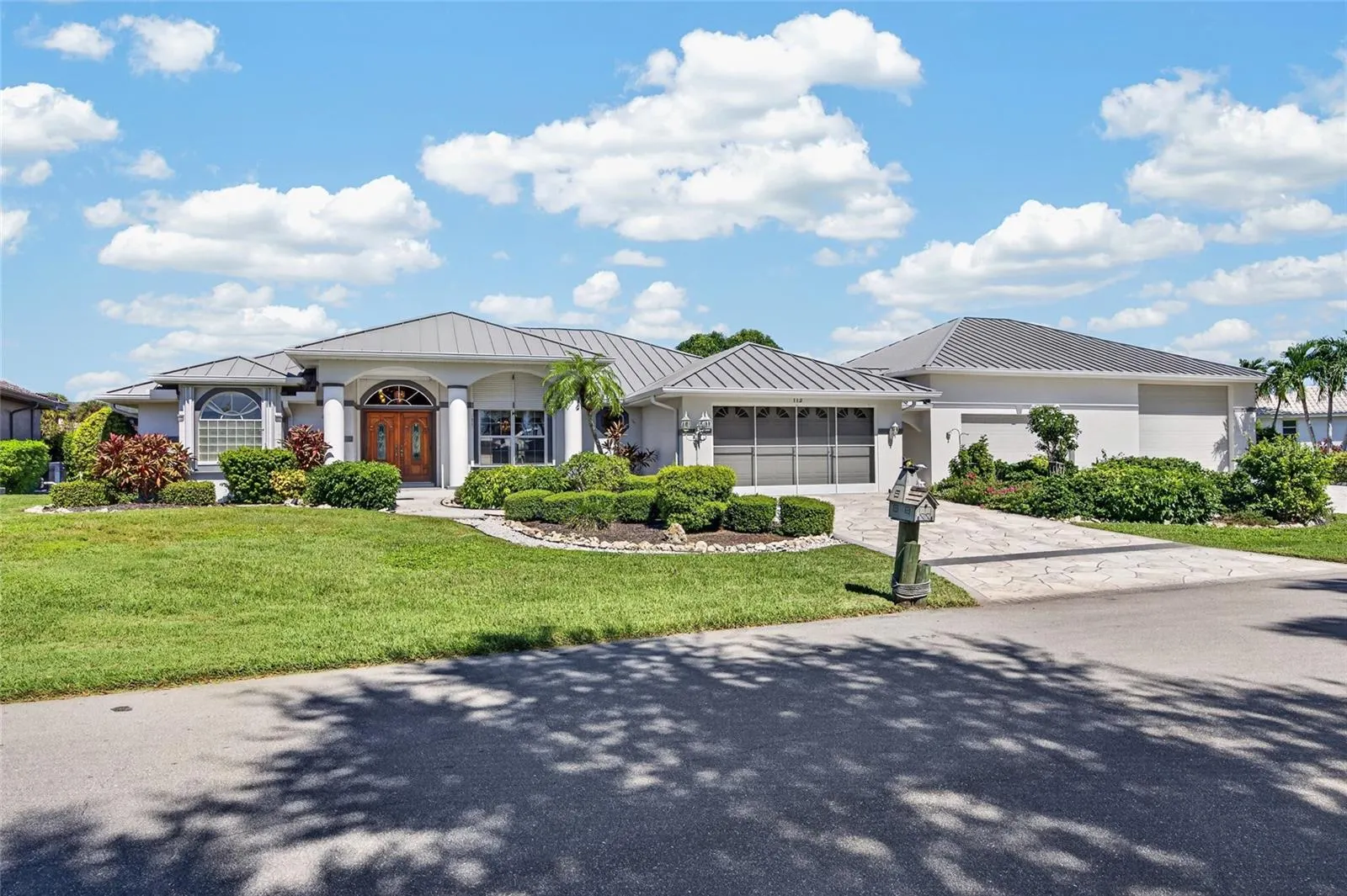 112 GREAT ISAAC CT