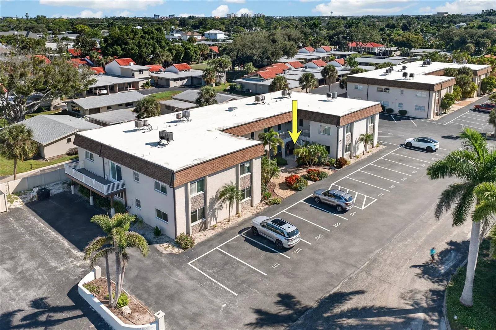 620 FLAMINGO DR #105 #105