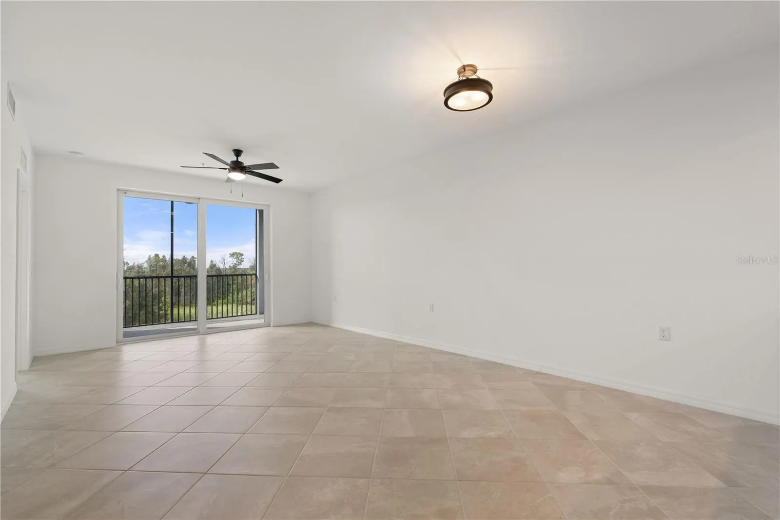 14191 HERITAGE LANDING BLVD #1235 #1235