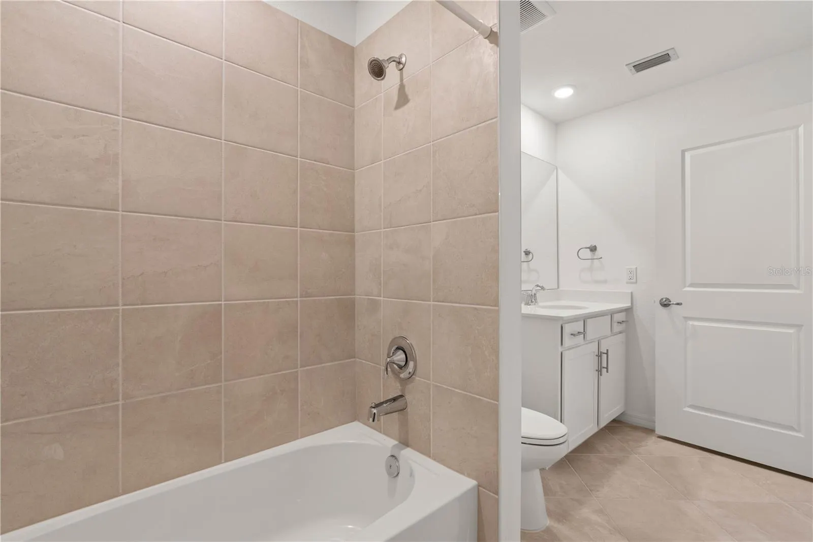 14191 HERITAGE LANDING BLVD #1235 #1235