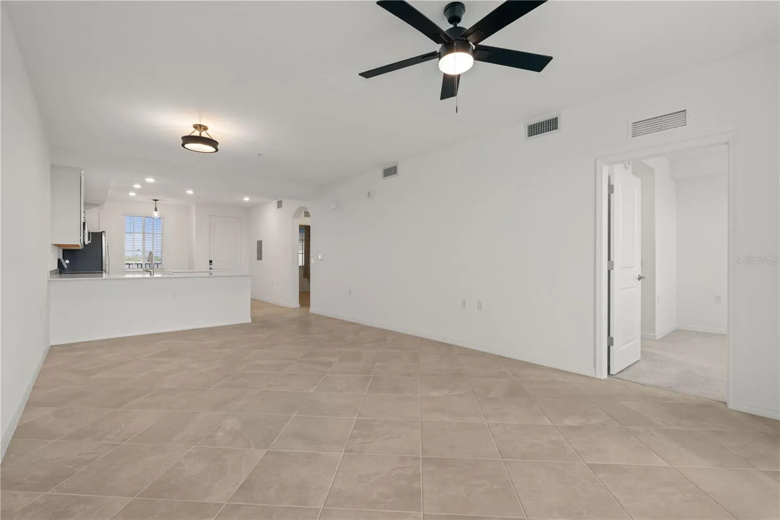 14191 HERITAGE LANDING BLVD #1235 #1235