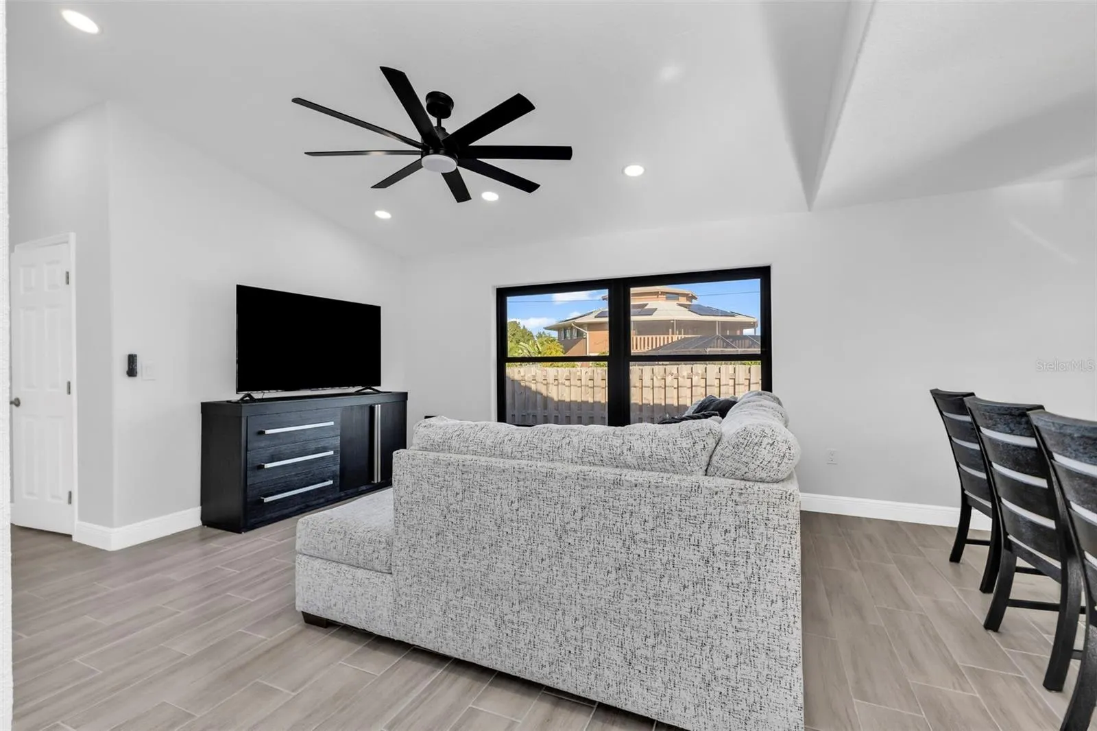 4148 DRIVER LN