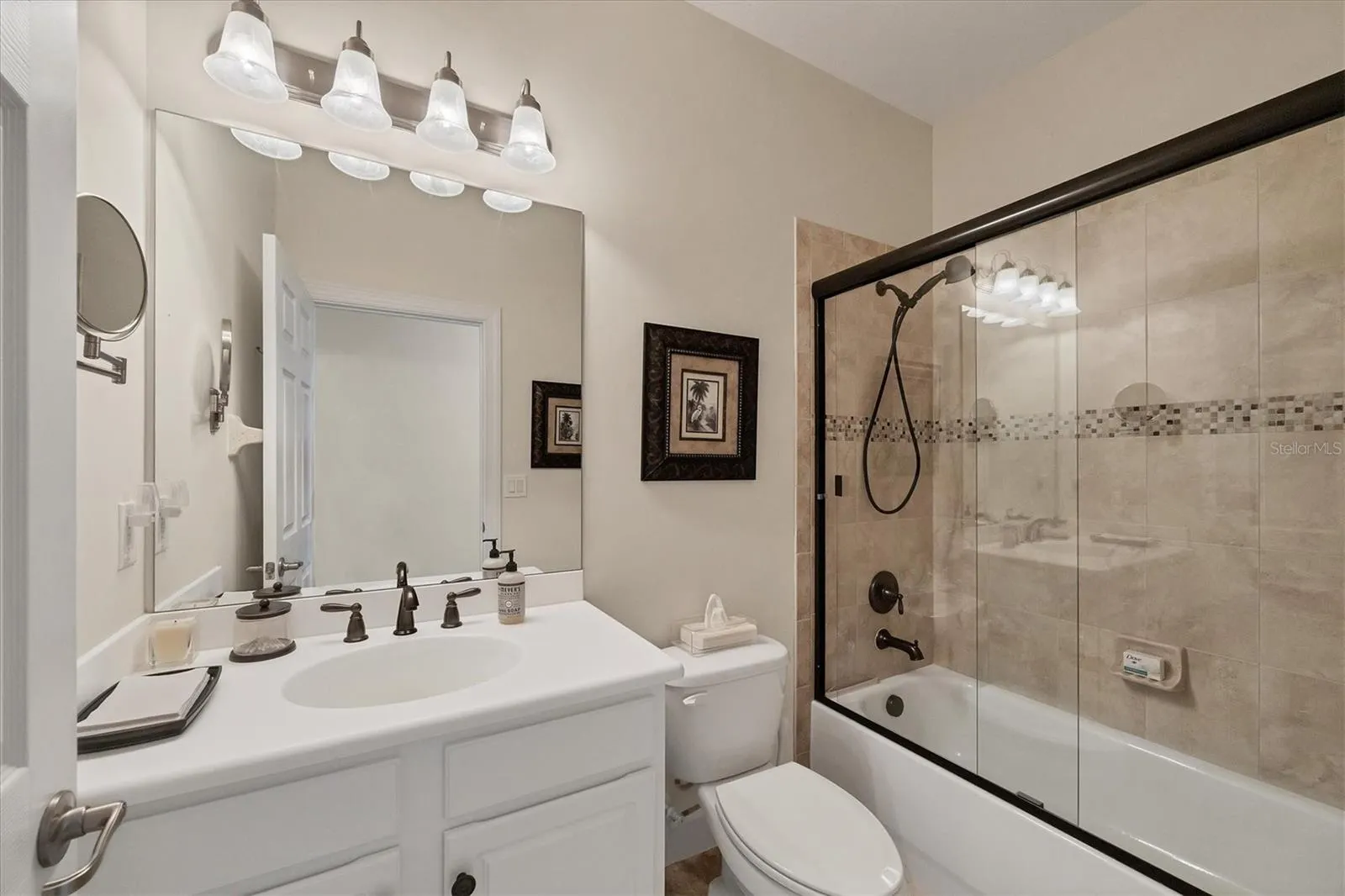 4746 CLUB DR #202 #202