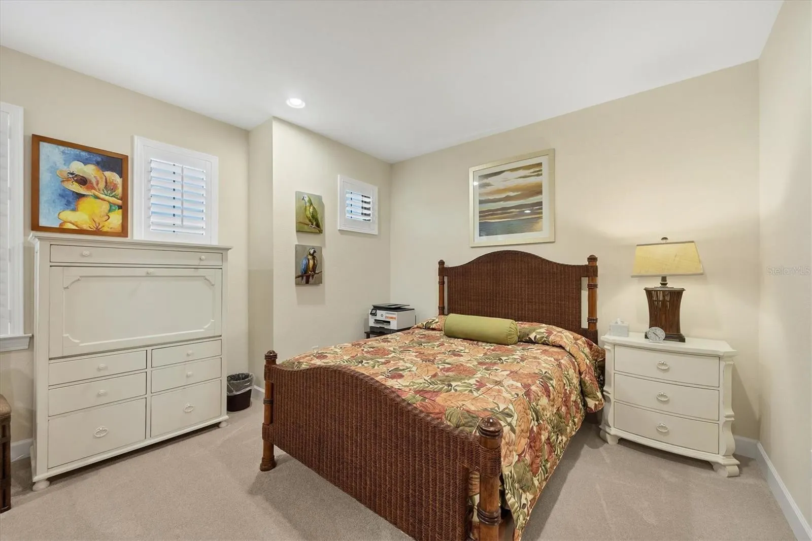 4746 CLUB DR #202 #202