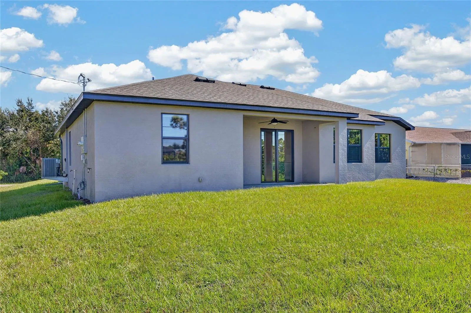 5227 DAYTON LN