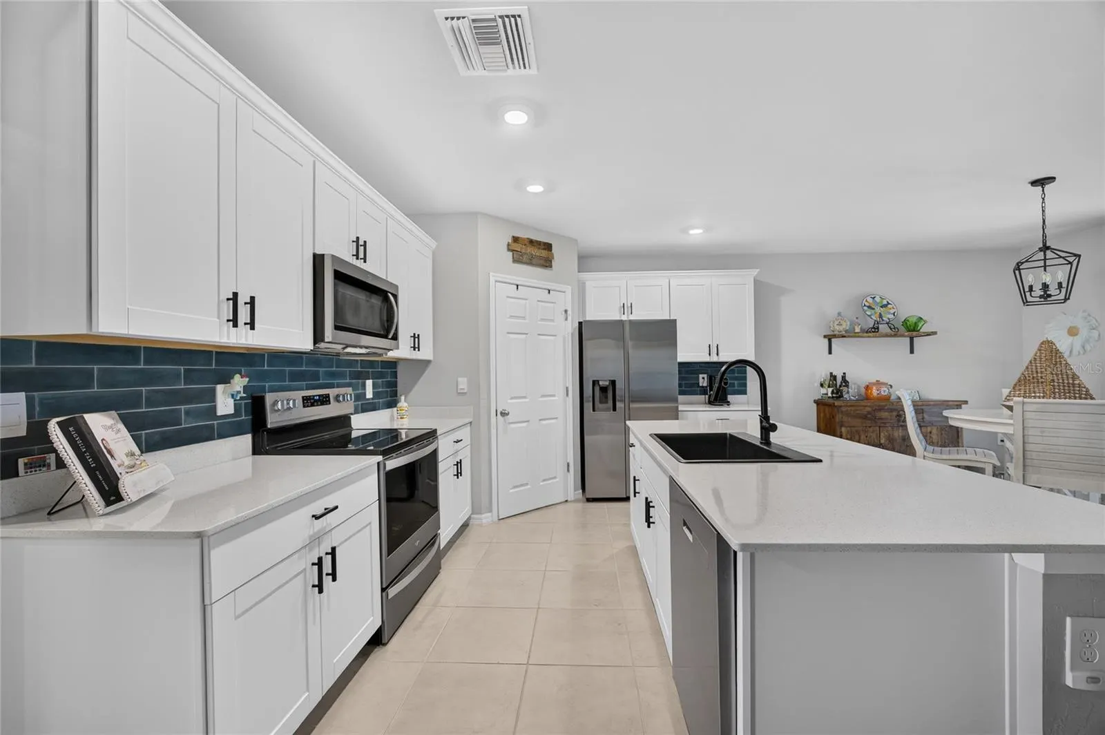 25157 ALCAZAR DR