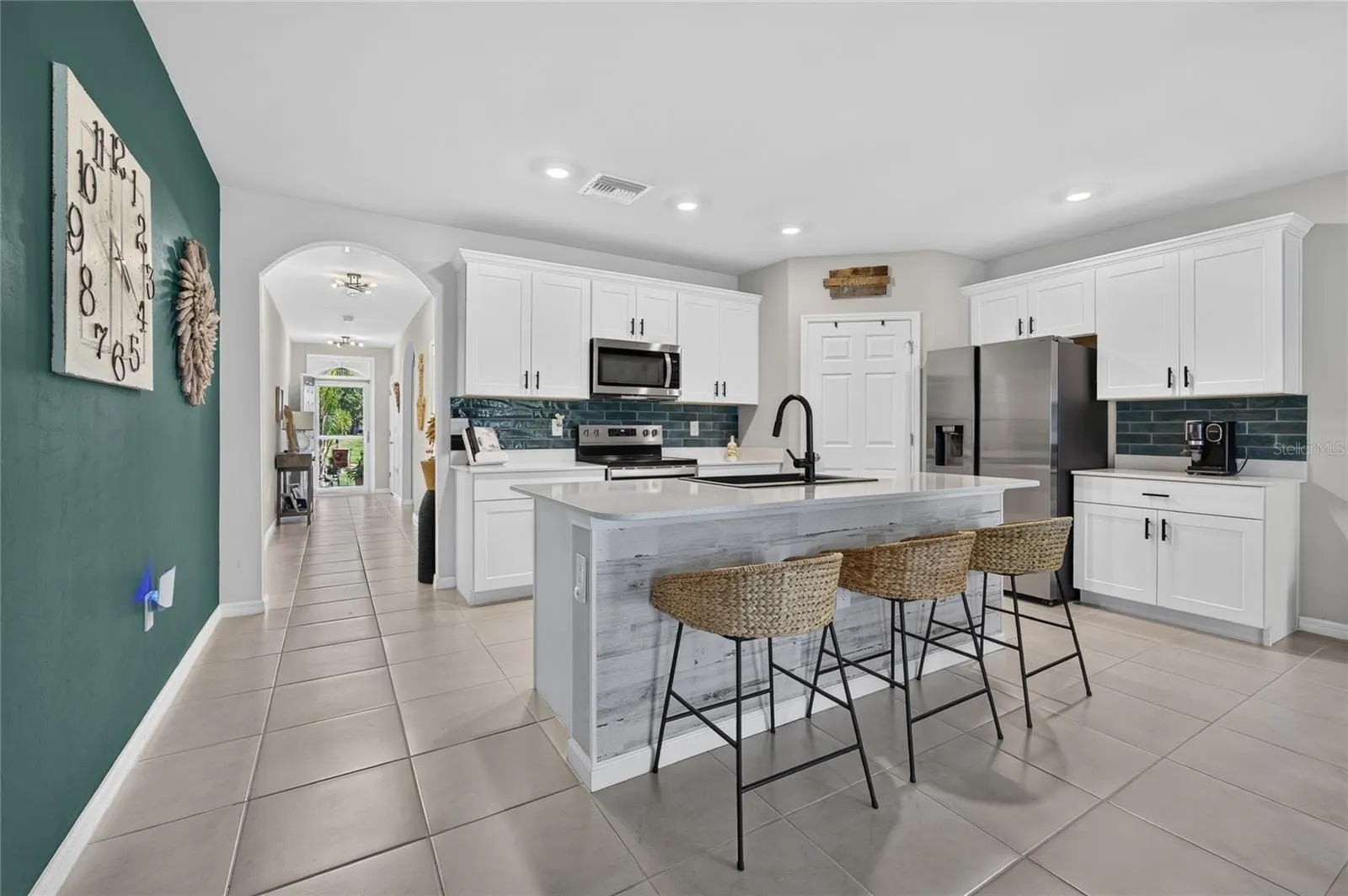 25157 ALCAZAR DR