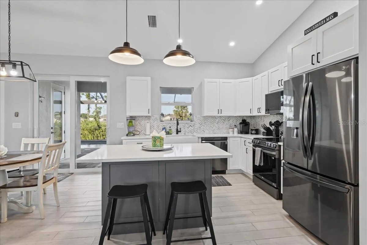 2904 NW 26TH AVE
