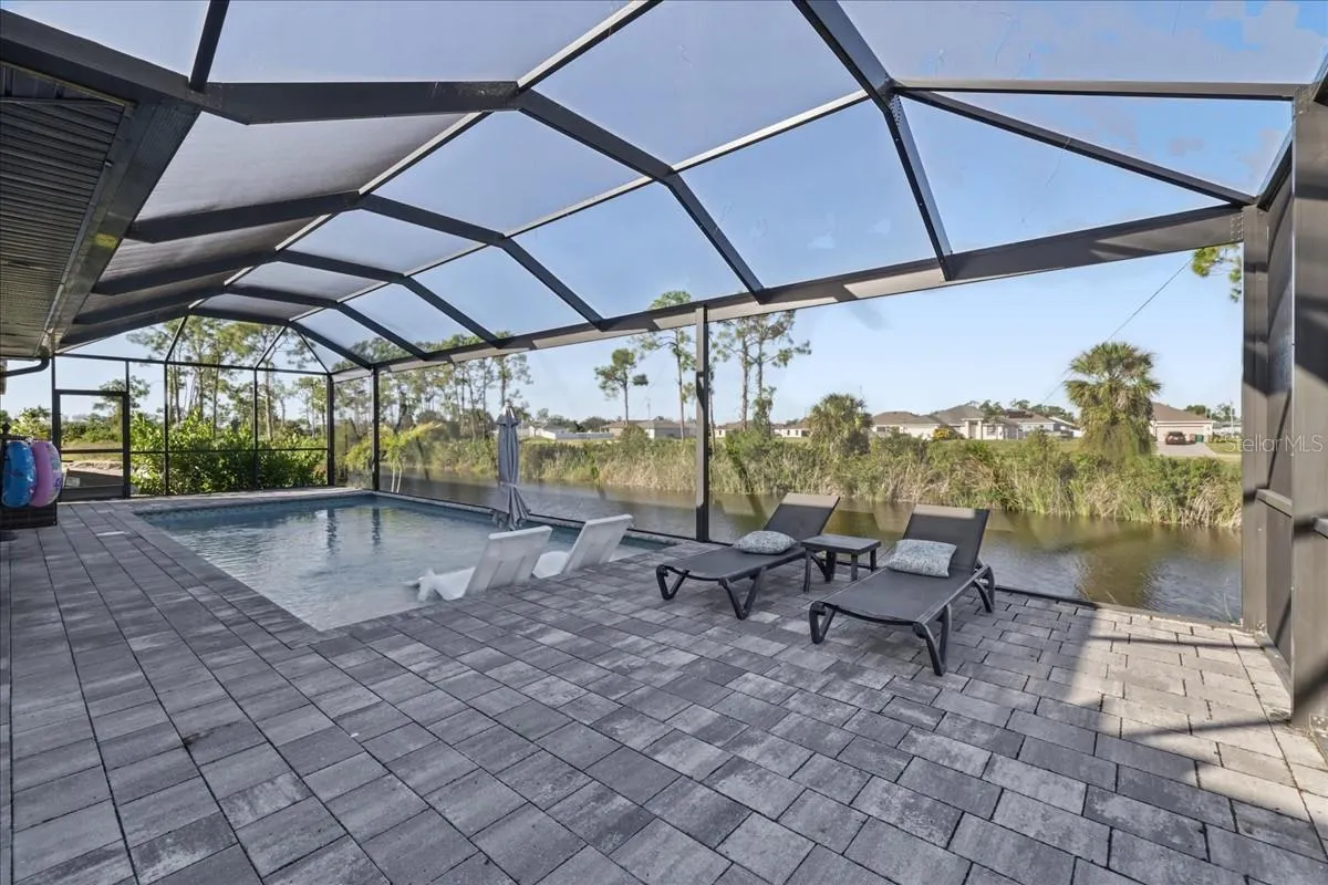 2904 NW 26TH AVE