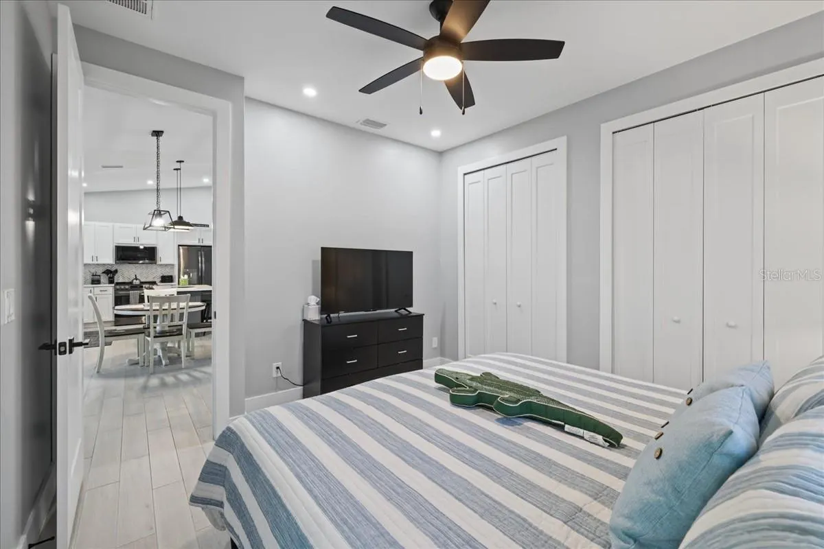 2904 NW 26TH AVE