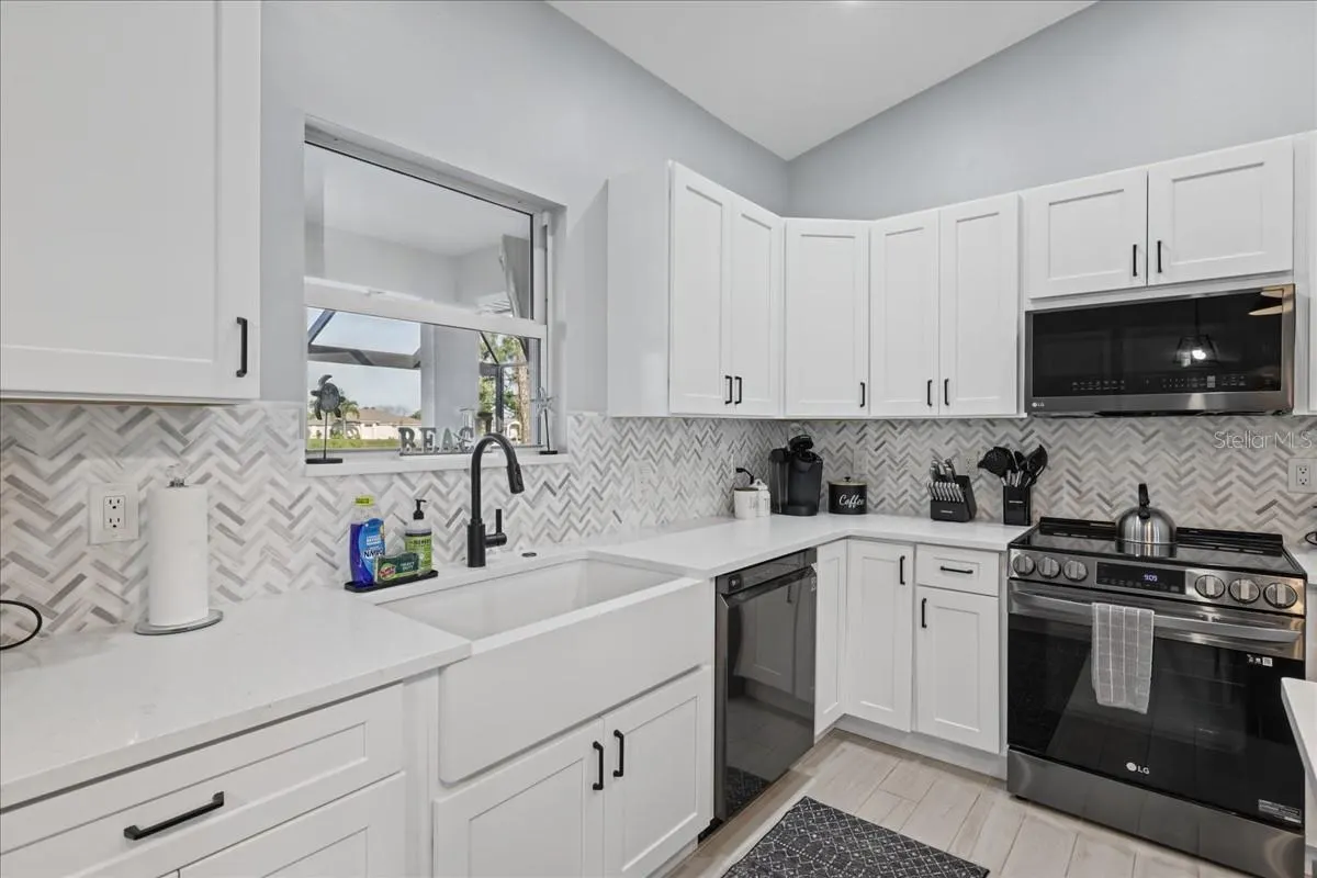 2904 NW 26TH AVE