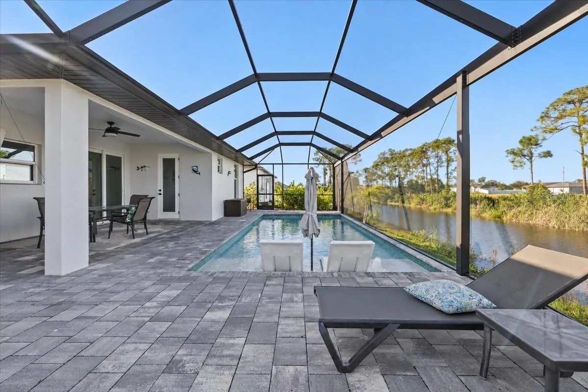 2904 NW 26TH AVE
