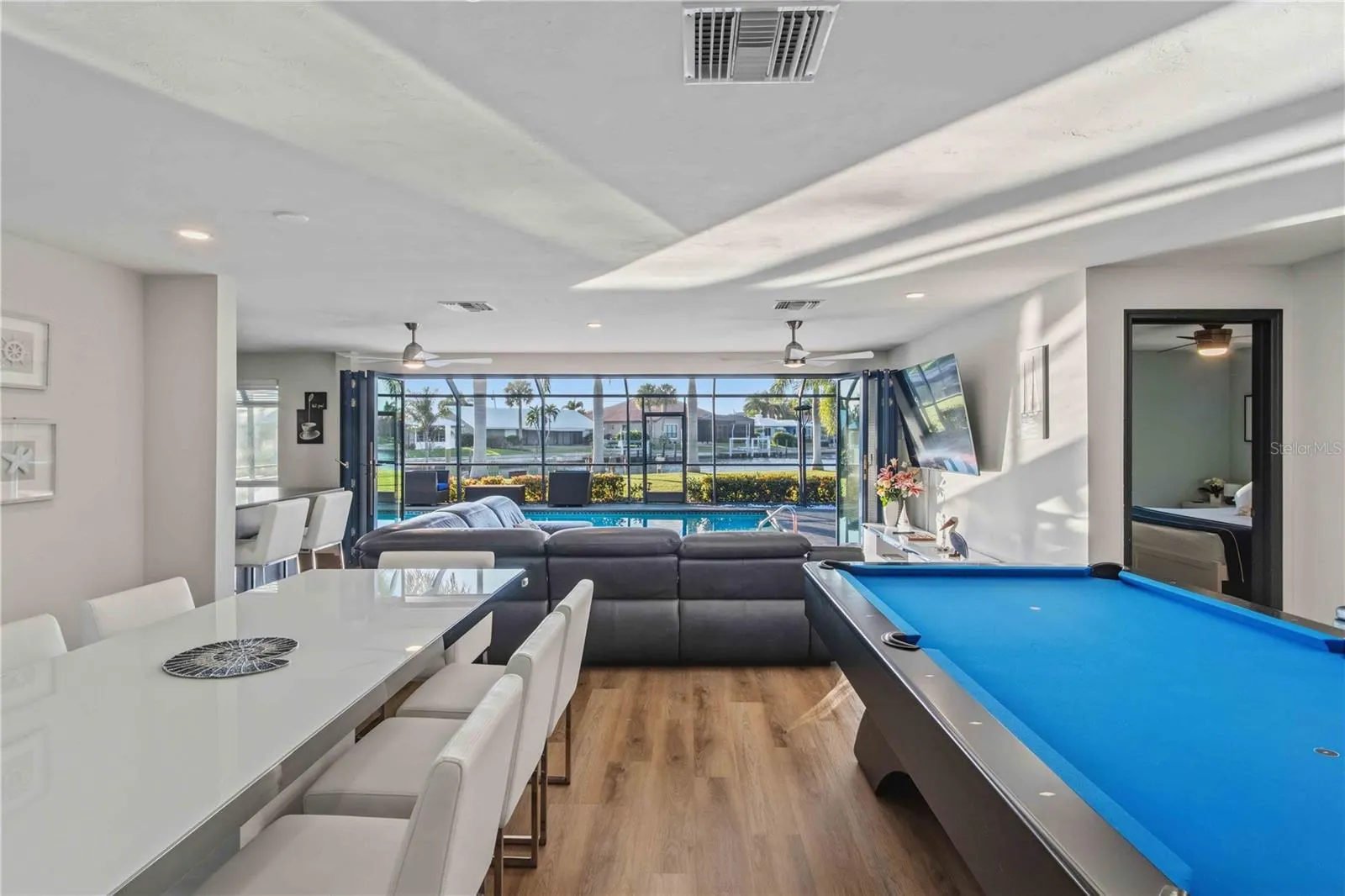 131 CASA LN