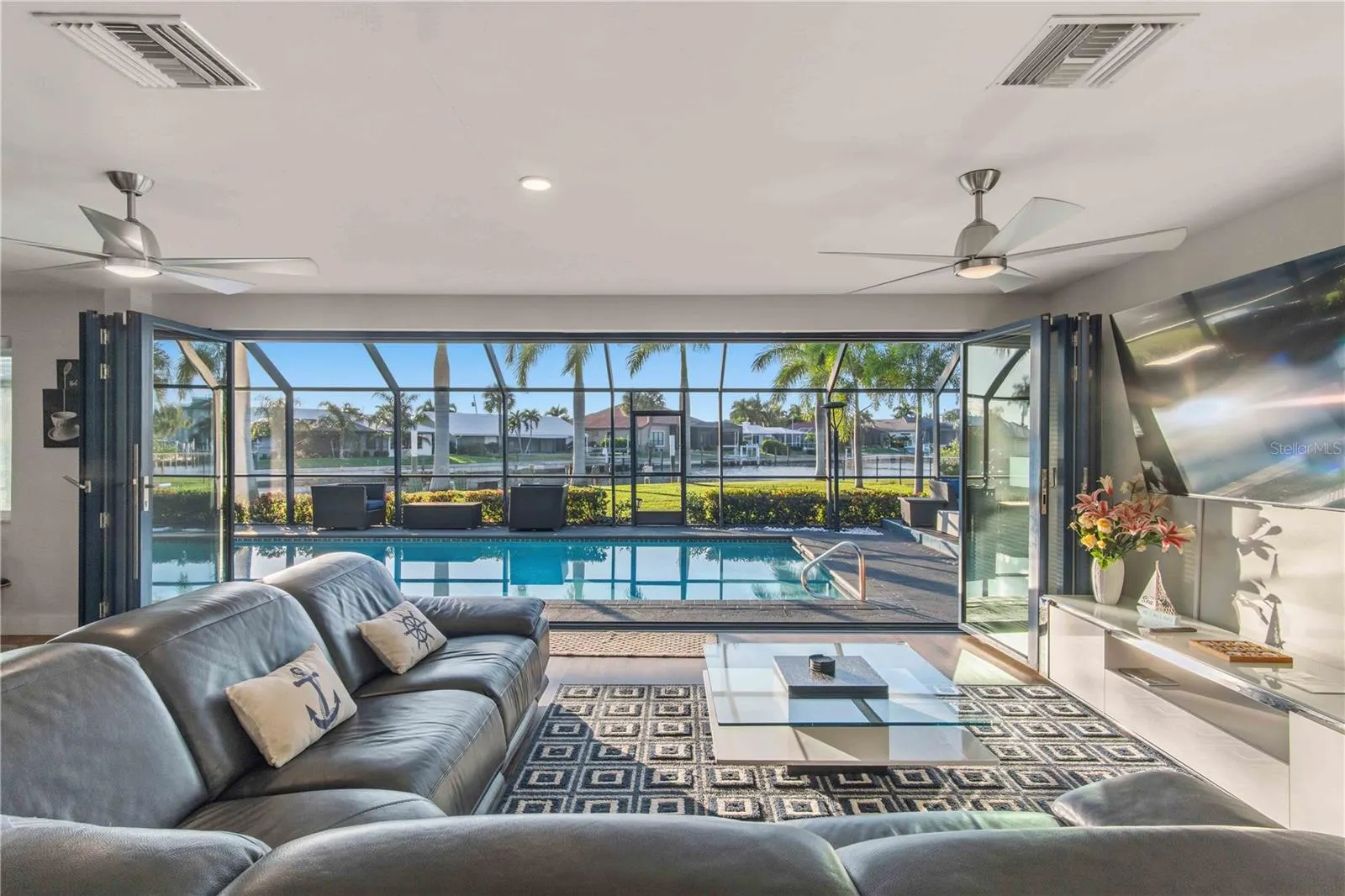 131 CASA LN