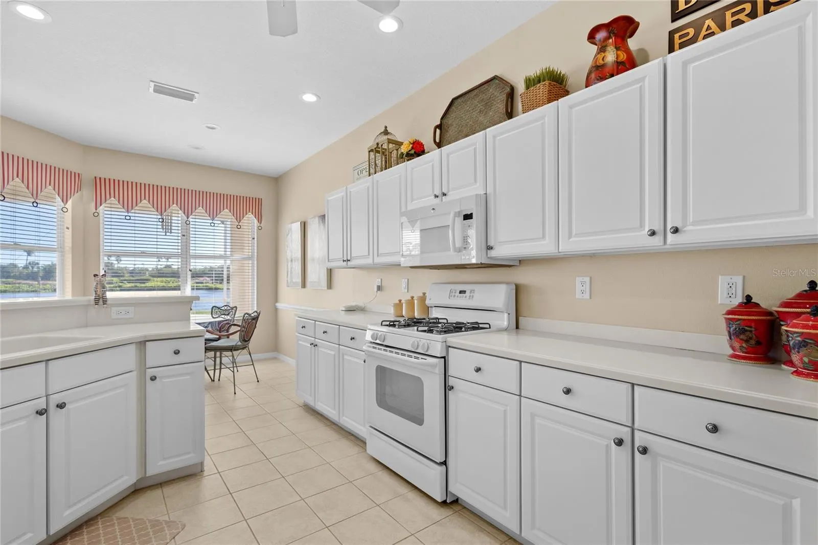 4427 BLUE HERON CIRCLE