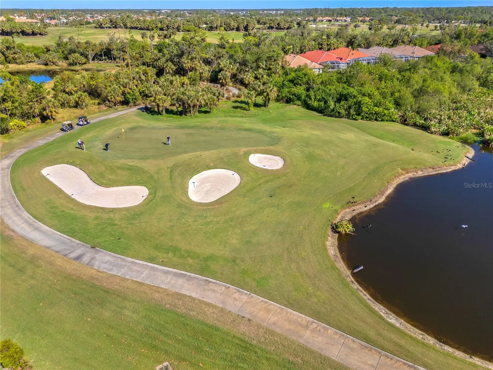 4427 BLUE HERON CIRCLE