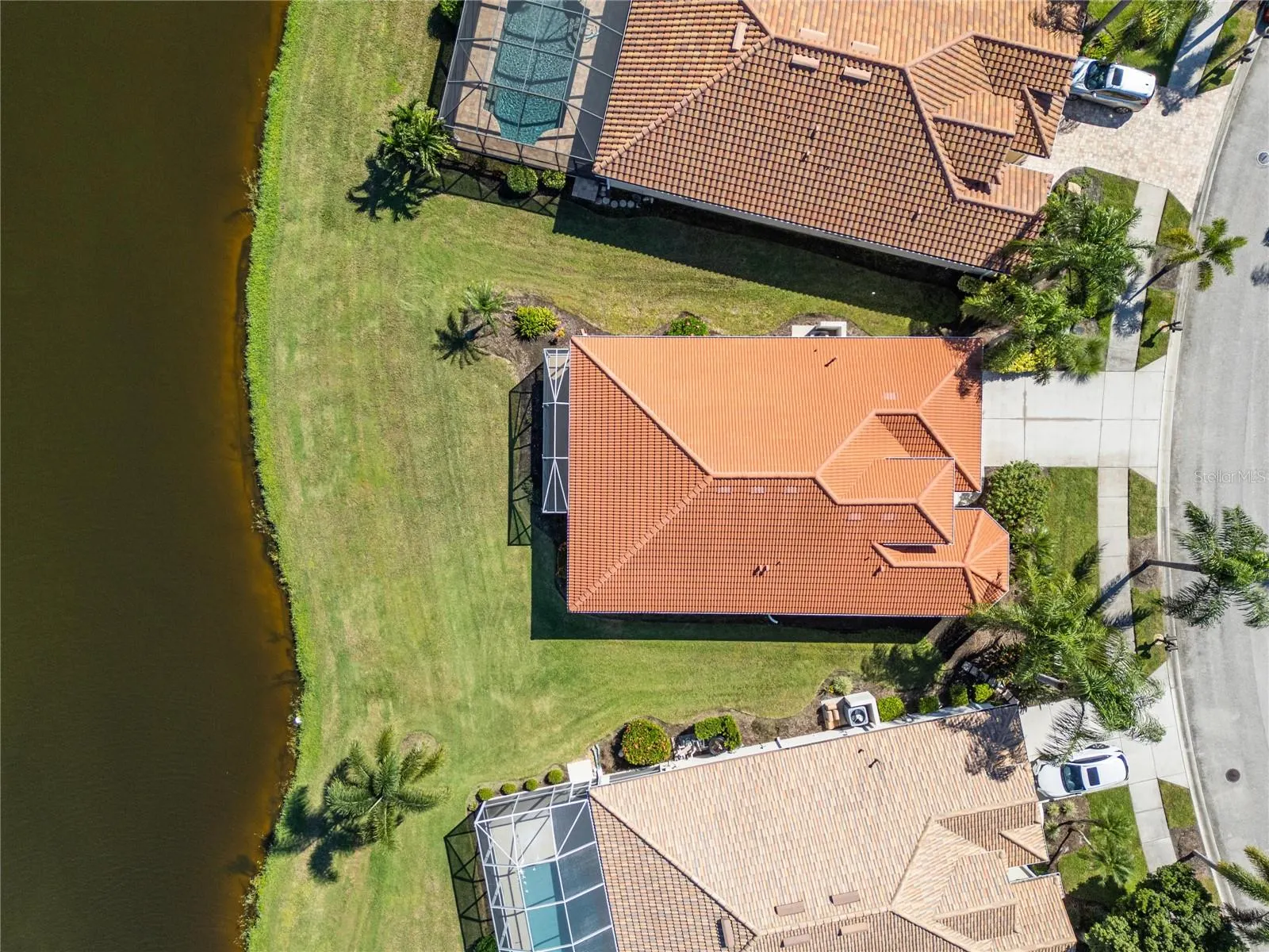 4427 BLUE HERON CIRCLE