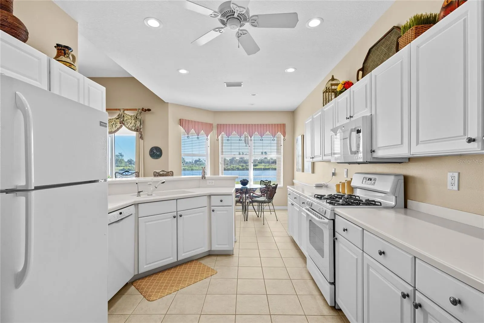 4427 BLUE HERON CIRCLE